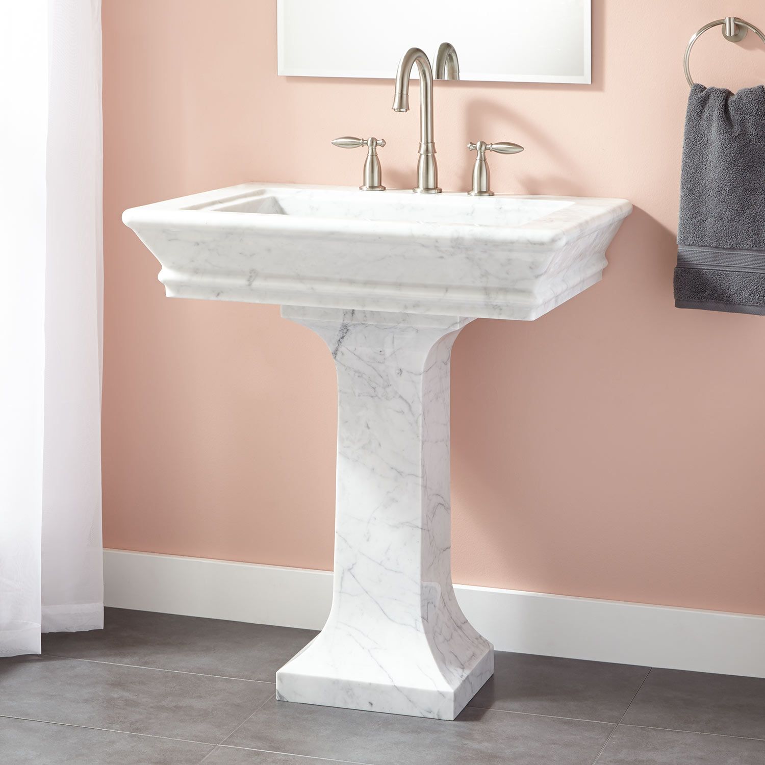 Pedestal Sink